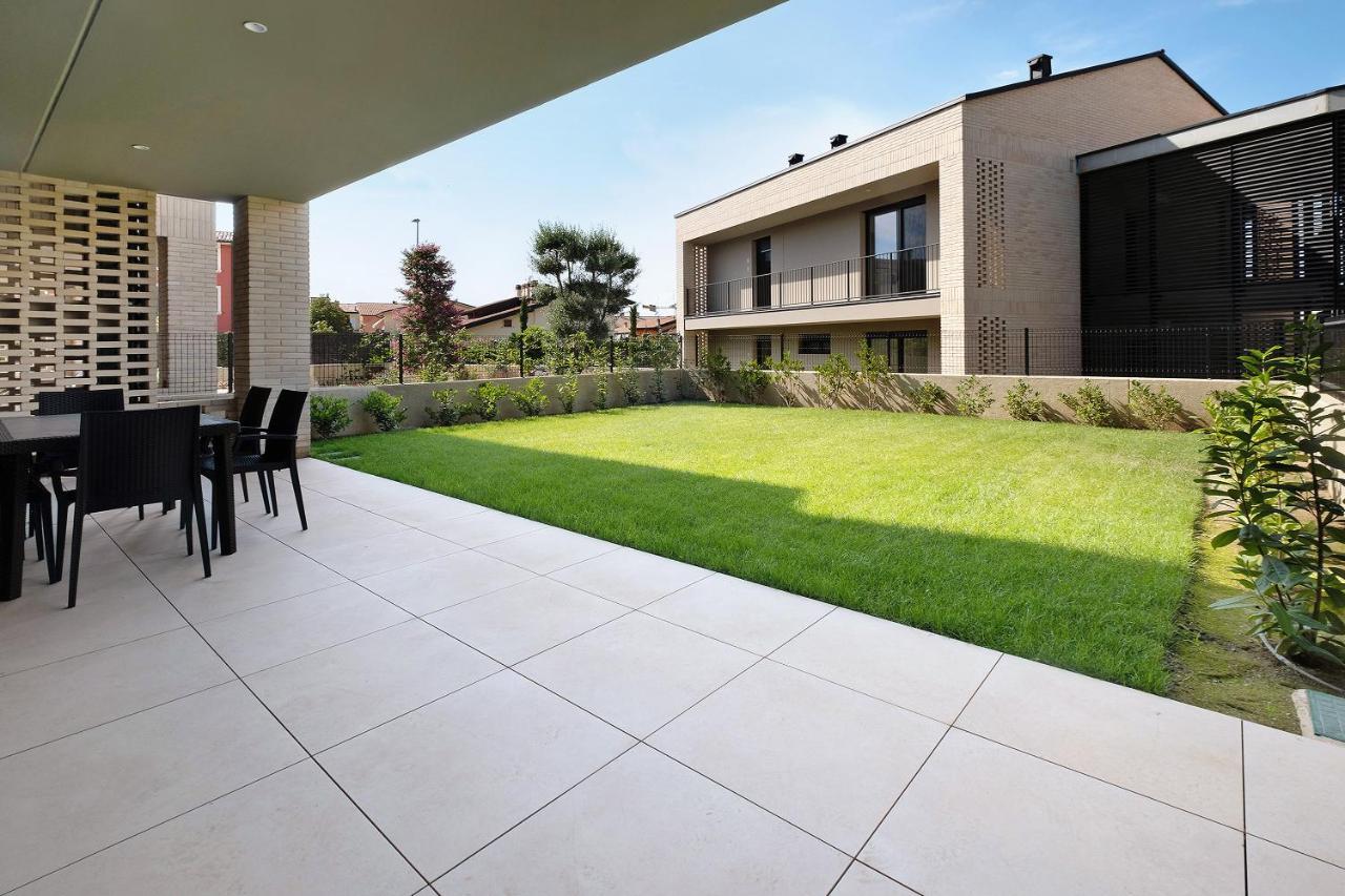 Garden Borgo Secolo Apartment Peschiera del Garda Bagian luar foto