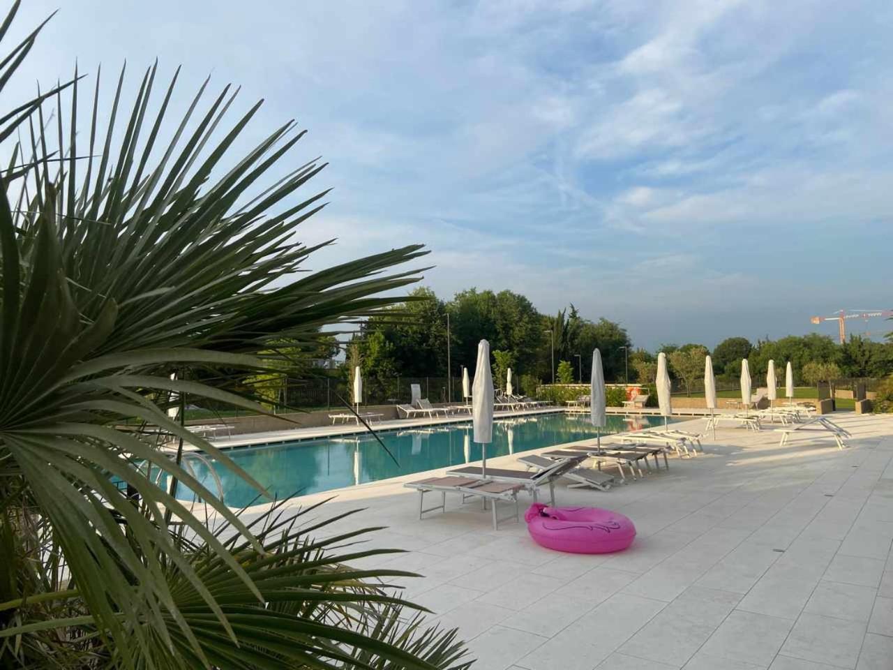 Garden Borgo Secolo Apartment Peschiera del Garda Bagian luar foto