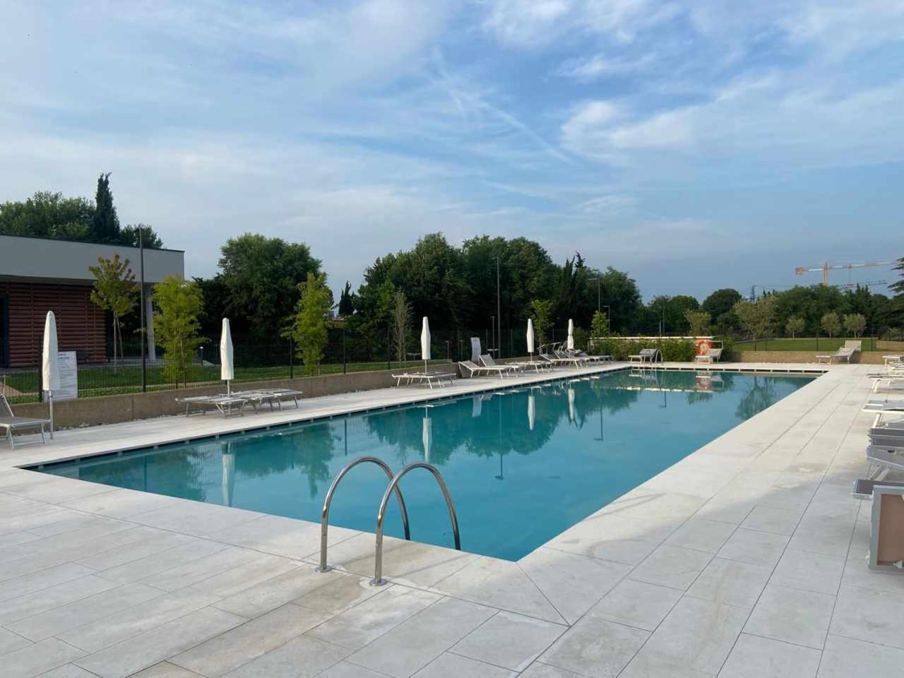 Garden Borgo Secolo Apartment Peschiera del Garda Bagian luar foto