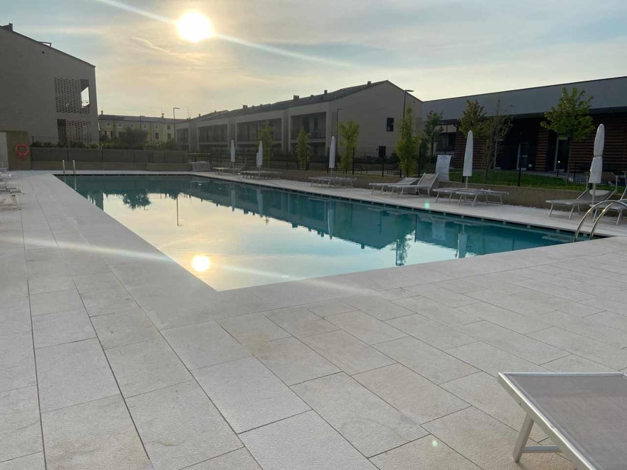 Garden Borgo Secolo Apartment Peschiera del Garda Bagian luar foto